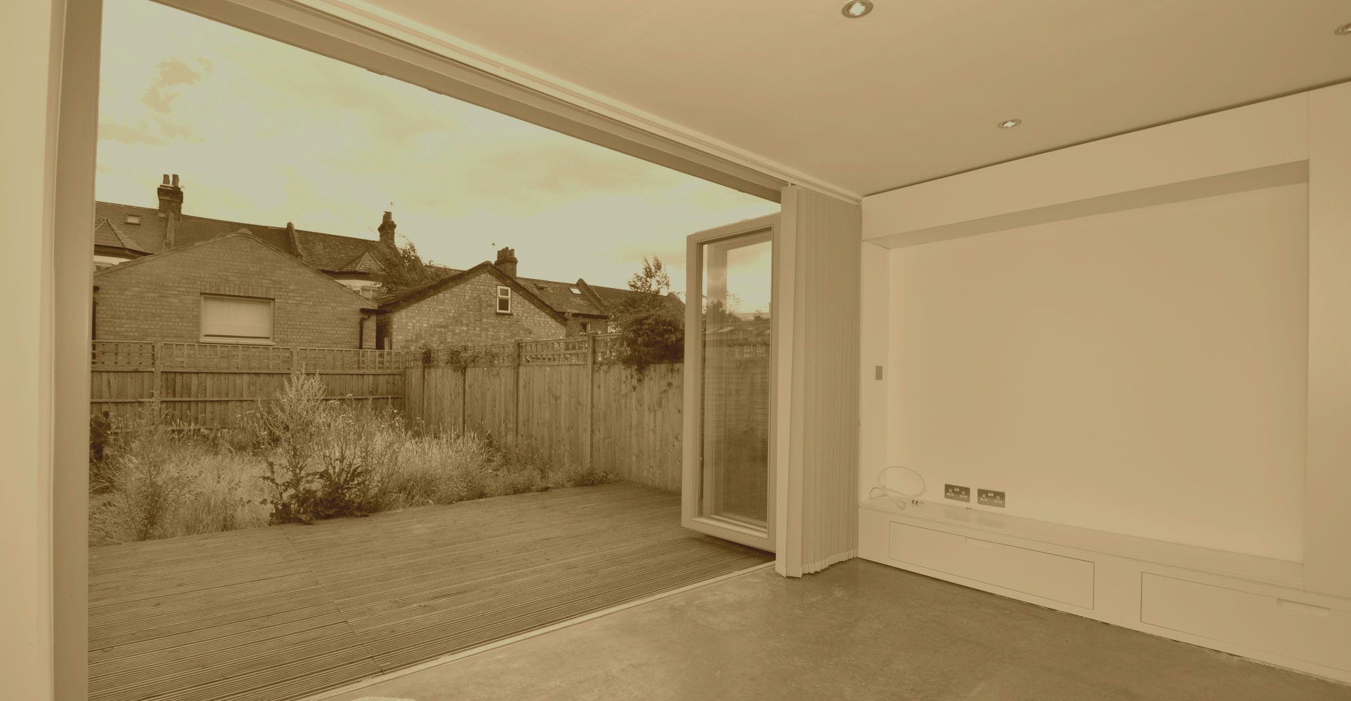 Slider, Glaziers in Cheshunt, Waltham Cross, EN8